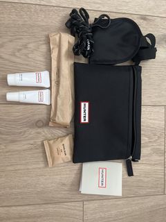 Amenity kit by Eva Air (mini pouch)