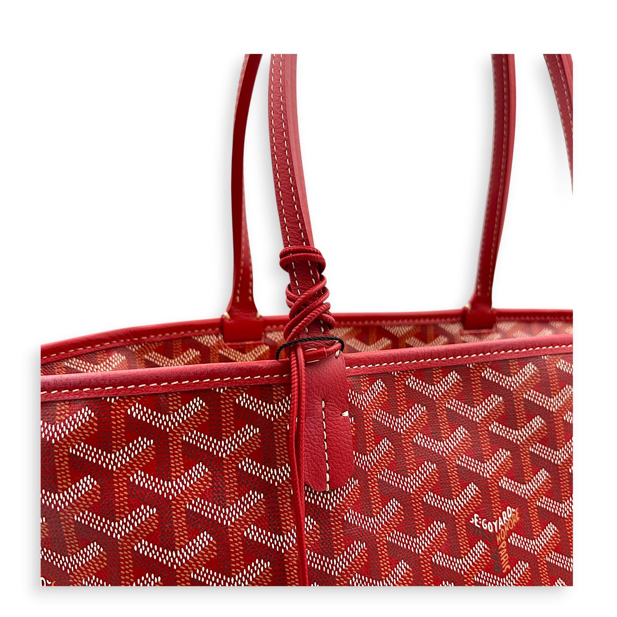 Goyard Artois Red with Universal Clip Tote Bag in Coated Canvas, Silver hardware (Category: Bags & Wallets) located in Singapore. Submitted by carousellluxury (Listing ID 1450220790, Image 6). Description: SKU S2605-011917LL Material Coated Canvas Color Red with Universal Clip Hardware Silver Strap Not Included Dimension (L)30cm x (H)24cm x (W)14cm Accessories Care Card, Dust Bag, Receipt(s), Series ACM020252 Circa Est 2025 Microchipped FALSE Con