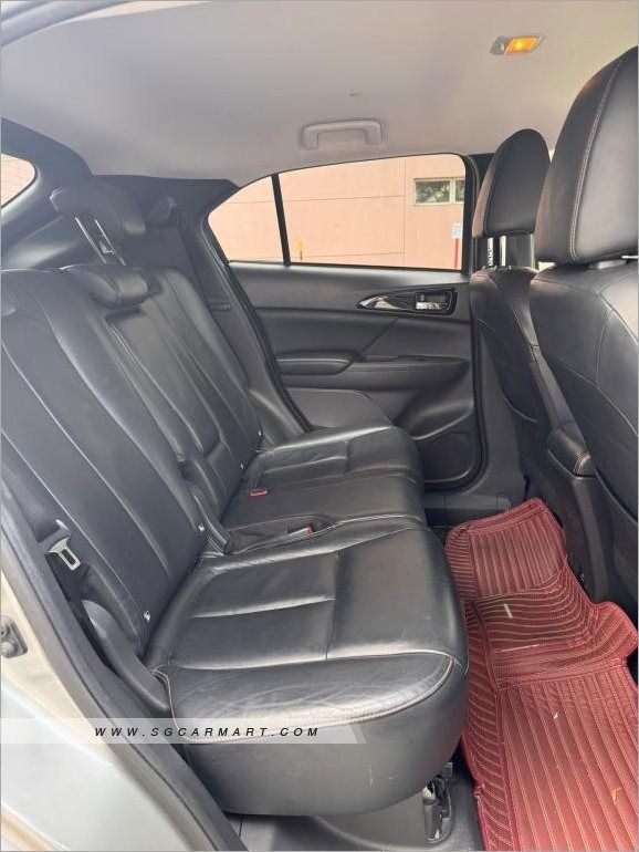 Mitsubishi Eclipse Cross 1.5T Sports S/R (A) (Category: Used Cars) located in Singapore. Submitted by carzworld.pteltd (Listing ID 1455927108, Image 7). Description: Viewing Strictly By Appointment Only! Low Interest Rate & Flexible Bank / In House Loan Available All Trade-In Are Welcome Message to: 💬96437773 Features Powerful 1.5L MIVEC turbocharged engine, 8 speed automatic transmission, producing 160bhp, 250nm torque, keyless entry/start. Acc