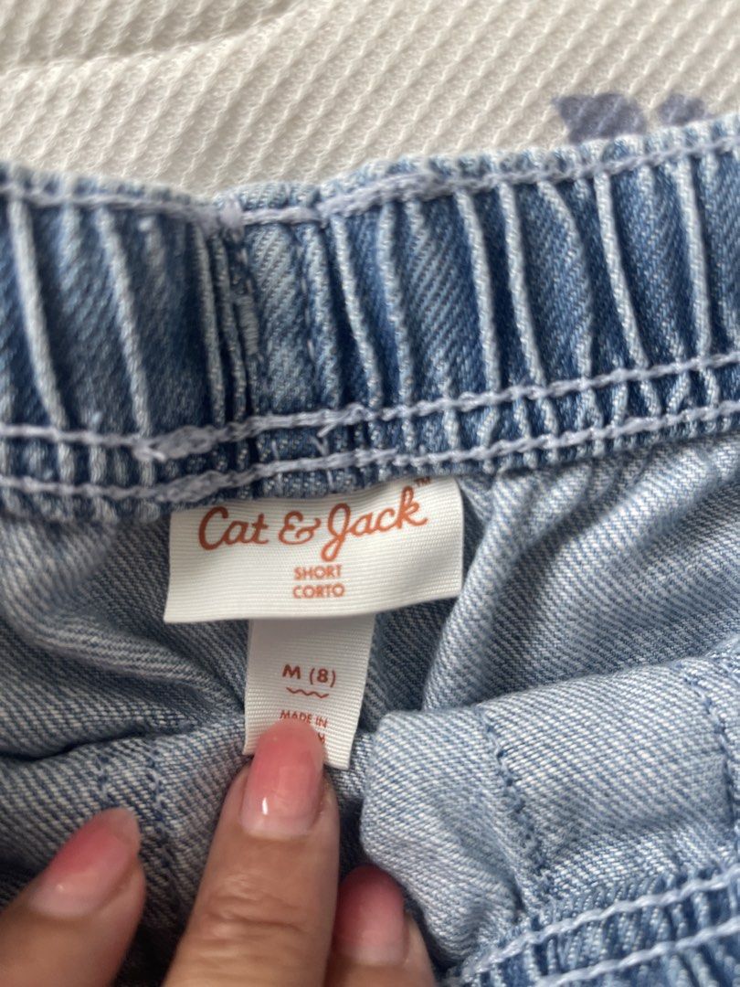 Cat & Jack Denim Shorts Size M (8) (Category: Babies & Kids Fashion) located in Singapore. Submitted by crstine21 (Listing ID 1456295448, Image 3). Description: - Cute denim shorts from Cat & Jack - Elastic waistband with drawstring - Cuffed hem - Two front pockets and two back pockets - Ideal for everyday wear - Versatile and easy to pair with any top.