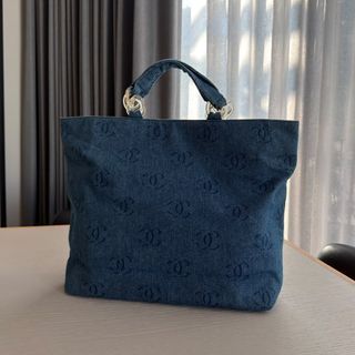 Chanel Vintage Denim Tote Bag Denim blue jeans Resin