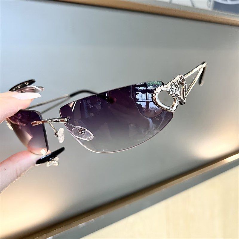 y2k sunnies sunglasses (Category: Sunglasses & Eyewear) located in Singapore. Submitted by y2kqueen (Listing ID 1453374983, Image 5). Description: PREORDER colours: black, silver, orange, purple, pink, brown.