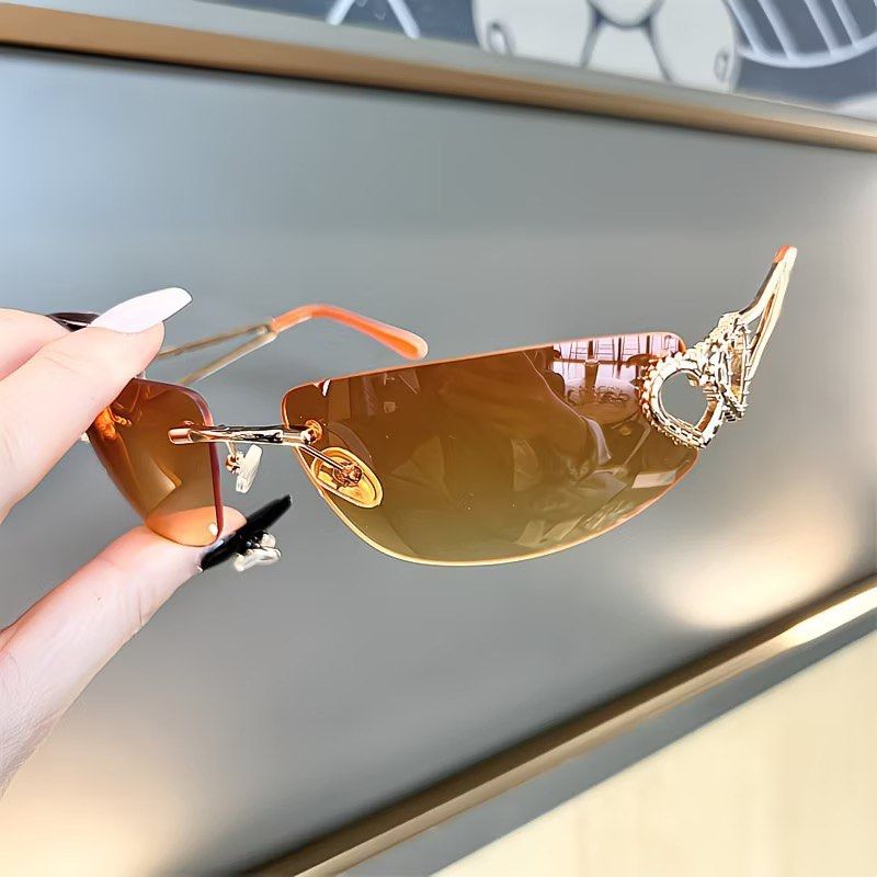 y2k sunnies sunglasses (Category: Sunglasses & Eyewear) located in Singapore. Submitted by y2kqueen (Listing ID 1453374983, Image 4). Description: PREORDER colours: black, silver, orange, purple, pink, brown.