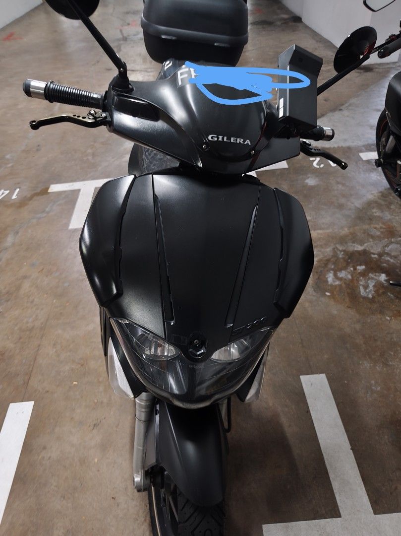 Gilera St 200 (Category: Class 2B) located in Singapore. Submitted by tame.5 (Listing ID 1456733842, Image 2). Description: Good working condition, All needed to be done already did Full service new tyres all oil flushed new water pump and cabrator. Engine original only did top overhaul 3 years ago to change the gasket cause I planning to ride long. Genuine millage around 58 k. Touch and go "PRICE NON NEGO NO TRADE " Exhaust is approved but cert 