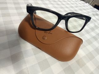Rayban Wayfarer meta transitional smart glassess