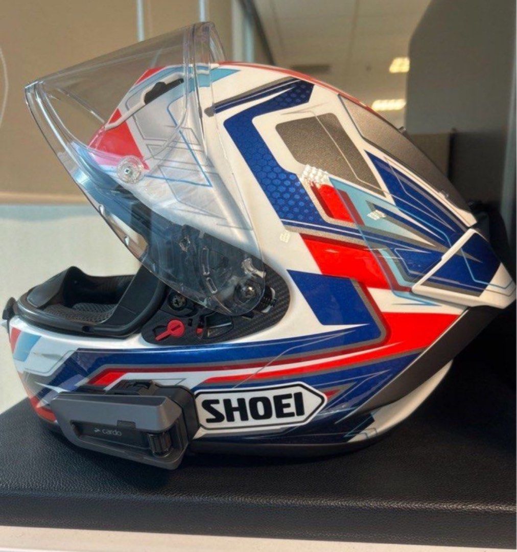 Shoei X15 (Category: Motorcycle Apparel) located in Singapore. Submitted by pacman37372 (Listing ID 1456778707, Image 2). Description: Bought from ChongAik around $870🥲 Comes with helmet bag, and all accessories. Helmet size M Used twice, kept in the bag even since Reason for selling: too small size Will throw in a photochromatic black visor ~ Cardio sold separately - $350.
