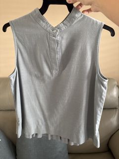 IORA Sleeveless Mandarin Collar Top