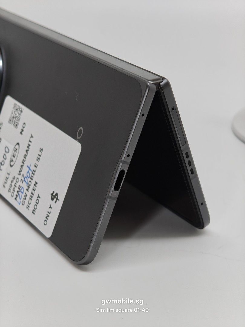 Oppo Find N5 Cosmic Black 512GB (Category: OPPO) located in Singapore. Submitted by gwmobile.sg (Listing ID 1457059683, Image 7). Description: .