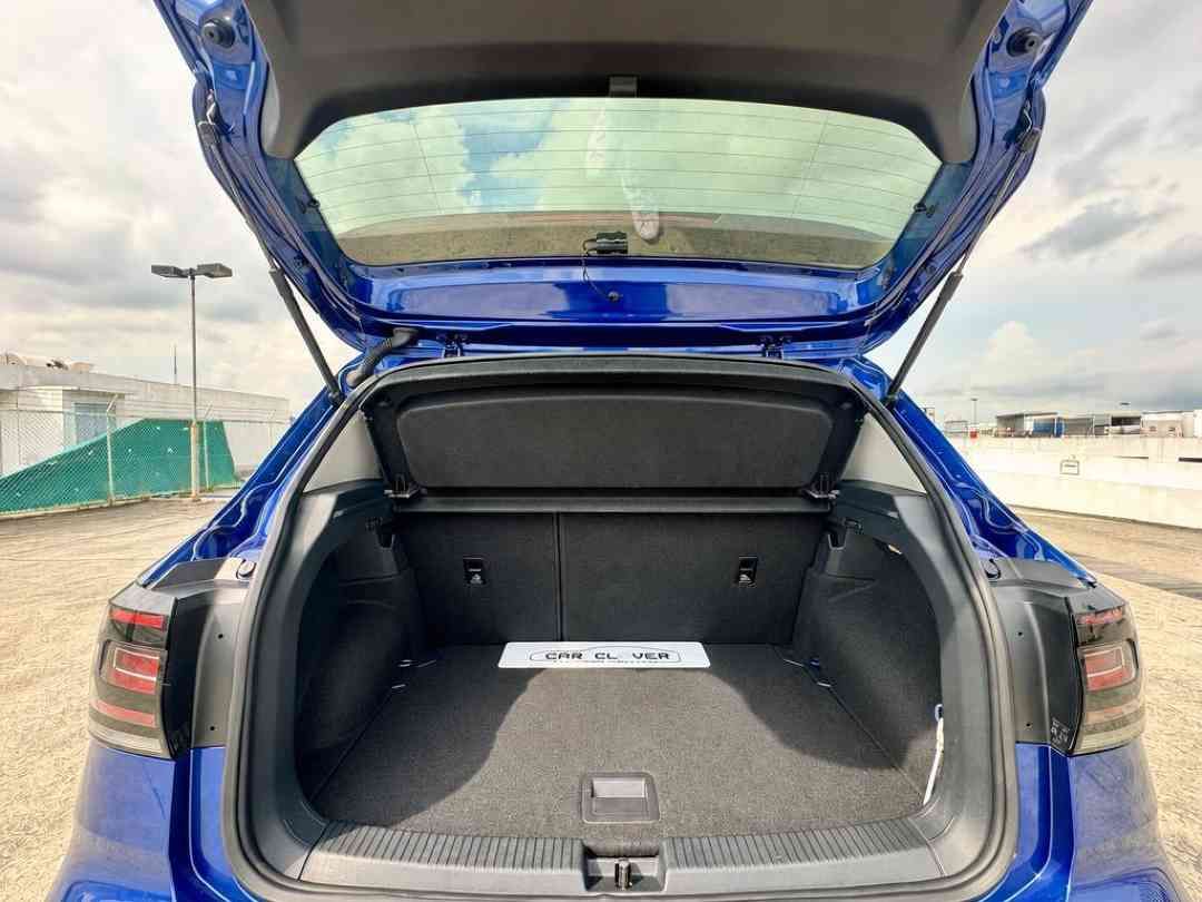 Volkswagen T-Cross 1.0 TSI DSG R-Line (A) (Category: Used Cars) located in Singapore. Submitted by libertymotoring (Listing ID 1457043084, Image 6). Description: 1 owner low mileage unit! Free 1 Yrs warranty, Get your hands on this almost new condition sporty SUV that brings class while not breaking the bank. Confirm eye turner with it's r line's trimming and also serving the family needs for any situation. View to believe this unit, contact our 
