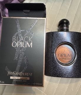 Authentic brand new Yves Saint Laurent YSL Black Opium EDP 90ml