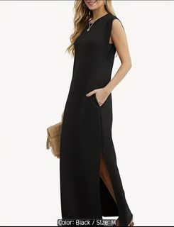 Sleeveless Black Maxi Dress with Pockets - Size M
