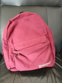Bodypac red maroon wine canvas backpack