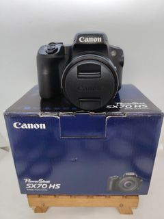 Like New!!! Canon PowerShot SX70 HS / SX70HS 
