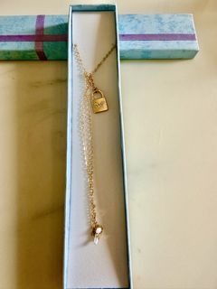 Gold Tone Necklace with Lock and Crystal Charm
