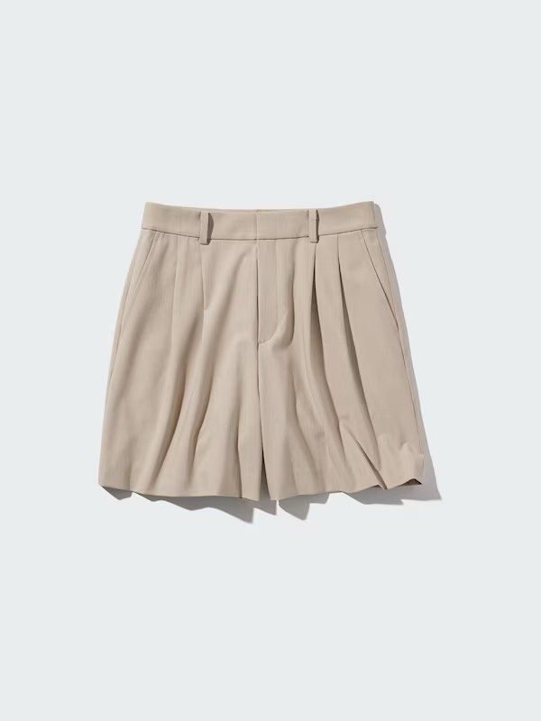 Uniqlo Pleated Shorts (Category: Shorts) located in Singapore. Submitted by autumnpie (Listing ID 1457712215, Image 5). Description: Loved this style of shorts and impulsively bought many of each about a year back, but put on a lot of weight before I could actually wear them. So these are basically washed but unworn. Each for $15. Negotiable for quick same-day deal at Blk 260 Kim Keat Avenue outside Giant. Exact cash only..