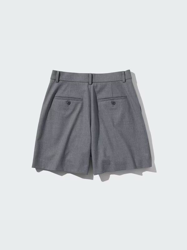 Uniqlo Pleated Shorts (Category: Shorts) located in Singapore. Submitted by autumnpie (Listing ID 1457712215, Image 3). Description: Loved this style of shorts and impulsively bought many of each about a year back, but put on a lot of weight before I could actually wear them. So these are basically washed but unworn. Each for $15. Negotiable for quick same-day deal at Blk 260 Kim Keat Avenue outside Giant. Exact cash only..