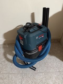 Bosch Professional GAS 15 Wet Dry Vacuum Cleaner