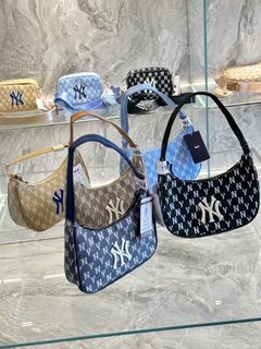 ✨✅MLB Classic Logo Multicolour Shoulder Bag