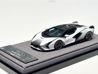 DeepMaker 1/64 Lamborghini Sian in Bianco Asopo/Nero Aldebaran