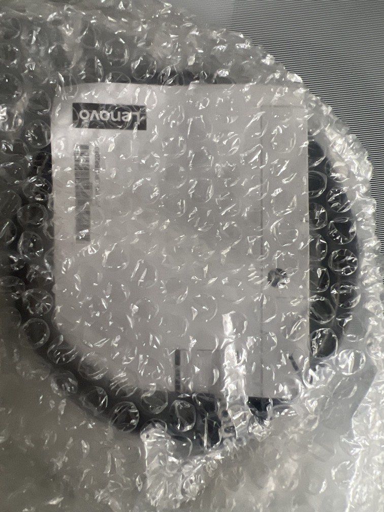 Lenovo nanosaver cable lock Kensington lock (Category: Cables & Adaptors) located in Singapore. Submitted by icb.gadgets (Listing ID 1458130328, Image 3). Description: Lenovo Kensington nanosaver cable lock with 2 keys.