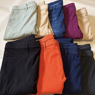 Pending - Bundle of 9 Uniqlo Women's Pants