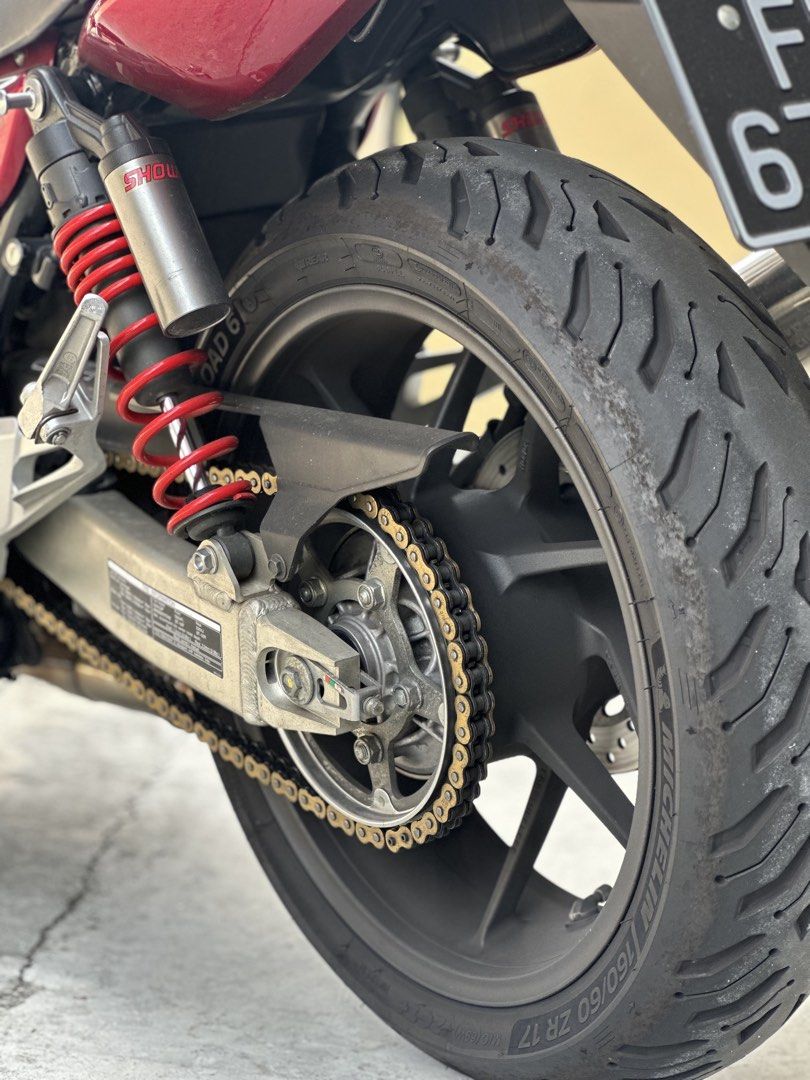 HONDA SUPER REVO CB400 REVO 3 COE FEB 2033| CB400X | CB350 | CB400 REVO 1 REVO 2 REVO 3 YOSHIMURA BLUEFLAME (Category: Class 2A) located in Singapore. Submitted by creation.motorworld (Listing ID 1453784827, Image 5). Description: PRE OWNED BIKE $25,500 HONDA CB400 REVO 3 COE FEB 2033 (Renewable) Almost New Engine. Low Mileage 6000+ This Model Needs No Introduction! Proven Bullet Prove Engine. Option to add Spec A Exhaust ! 💯% transparency to pr
