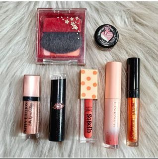 Make ups. Postage cost shown below 👇