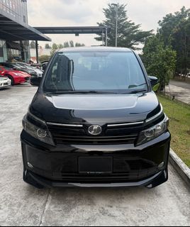 Toyota Voxy 2.0 MPV/Grab/Personal/PHV