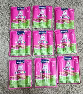 Vitakraft Cat Treats. Postage cost shown below 👇