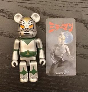 Bearbrick series 36 secret mirror man