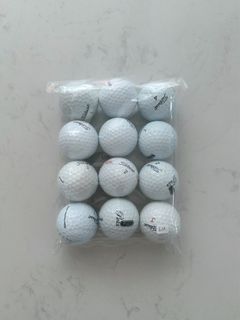 Titleist Golf Balls in Lightly Used Condition (Pack of 12)