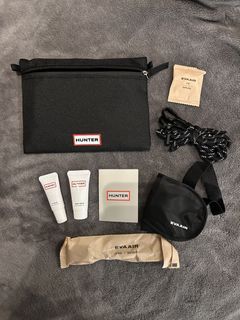 EVA Air x Hunter Travel Amenity Kit