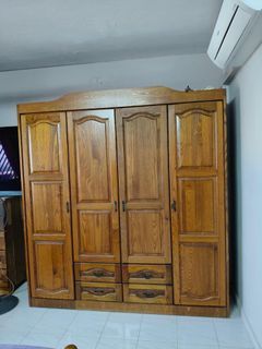 Oak Wood 4-Door Wardrobe with Drawers