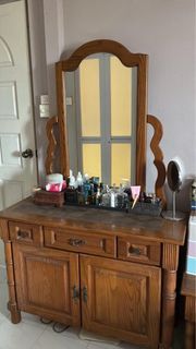 Oak Wood Dressing Table with Mirror and Storage