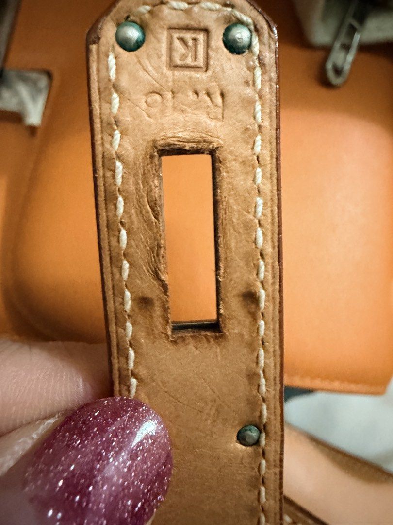 Hermès Kelly 28 Sellier Chamonix | PHW (Category: Bags & Wallets) located in Singapore. Submitted by madshopaholic (Listing ID 1453633855, Image 8). Description: * Hermès Kelly 28 Sellier * Chamonix leather * Palladium Hardware (PHW) * Lock & keys included * Shoulder strap included * Excellent overall condition with light signs of careful use(some water marks) * Beautiful leather with a timeless, elegant look This is a classic Kelly 28 in Chamoni