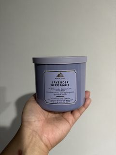 White Barn Lavender Bergamot Soy Wax Blend Candle