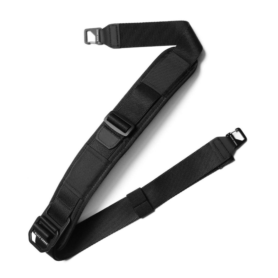 BLACK EMBER FORGE 30/40 SHOULDER STRAP (Category: Sling Bags) located in Singapore. Submitted by hadytoshi07 (Listing ID 1454221177, Image 1). Description: .