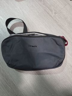 Pacsafe Metrosafe X Anti-Theft Urban Sling – Grey