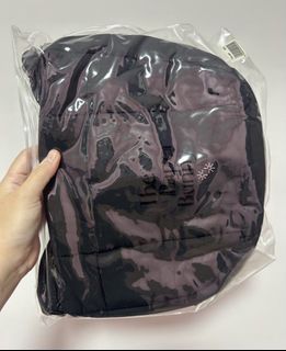 BNWT Brand new with tag - Instock authentic the paper bunny tpb puffer swing gloss raven classic black