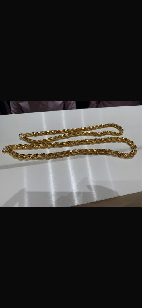 Buyback pawn tickets, 750, 850, 916 and 999 gold (Category: Looking For) located in Singapore. Submitted by bullioncollector (Listing ID 1458944398, Image 3). Description: Best dealer in town. Higher than pawnshop. If have higher we will try our best to match.