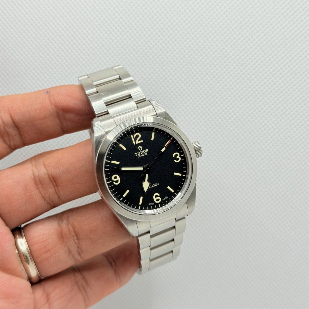 Pre Owned 06/2026 Tudor Ranger 36 Black Dial 79930 (Category: Watches) located in Singapore. Submitted by worthytime (Listing ID 1458908315, Image 1). Description: 🫵Join our Tele-gram channel for latest updates: worthytime.biz/tele ➡️Tudor Ranger 36 Black Dial 79930 ➡️June 2026 (5 Years Tudor International Warranty Till 06/2031) ➡️Very Mint Condition (Unpolished) ➡️Full Complete Set 💰Retail Price: $5080 ✅Trade Up/Down Welcome ✅Viewing Welcome W