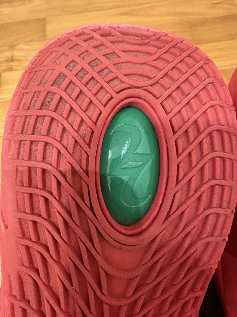 WTT/WTS Converse SHAI 001 Winter-Red 🚨tags harden 361 rigorer ar joker kobe dame sabrina lining wow lebron adidas ae gt cut 1 2 3 4 5 6 7 8 9 10 11 12 13 14 encore (Category: Sneakers) located in Singapore. Submitted by jazrr (Listing ID 1457461678, Image 7). Description: FAKE PRICE SELLING 150! shai 001 red US10, fits long so perfect if your TTS is us10.5. used few times, selling for a steal, dm for pics,open to elite bags or other shoes us10.5