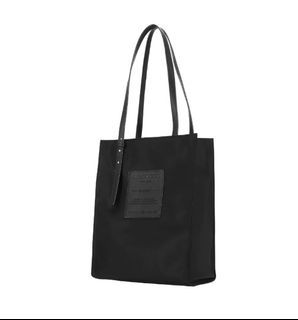 2-WAY Tote Shoulder Bag Zipper closure Daily use unisex bag - Black
