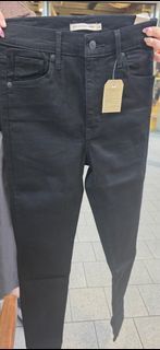 Levi’s Mile High Super Skinny Jeans (Black)