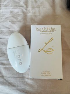 Lisa Eldridge Skin tint in T6