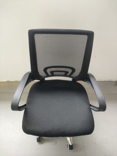 Ergonomic Mesh Back Office Chair with Padded Seat