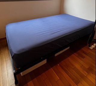 Hipvan Super Single Mattress & Divan Bed Frame (pickup on 4 Oct morning)